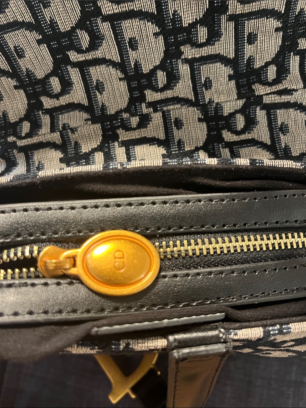 Saddle Shoulder Bag in Navy and Cream with Black Trim - Picture 7 of 9
